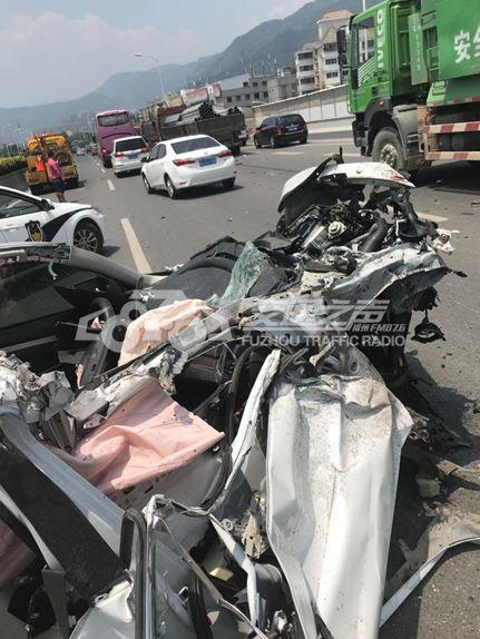 南昌车祸学生爆料视频曝光,惊心动魄现场直击